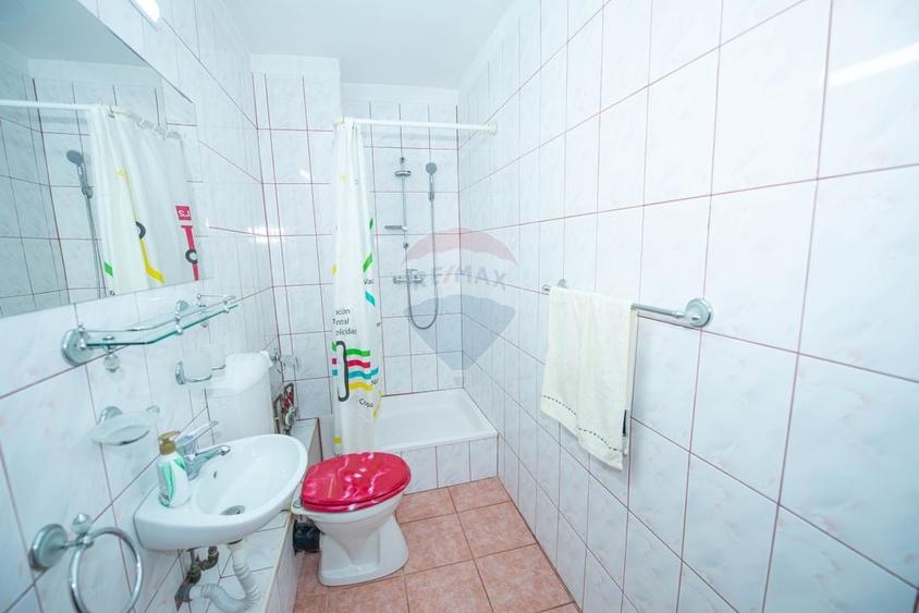 Apartament 3 camere, 72 mpu, Parcare de inchiriat, Bd. Banu Manta, S1 - 16