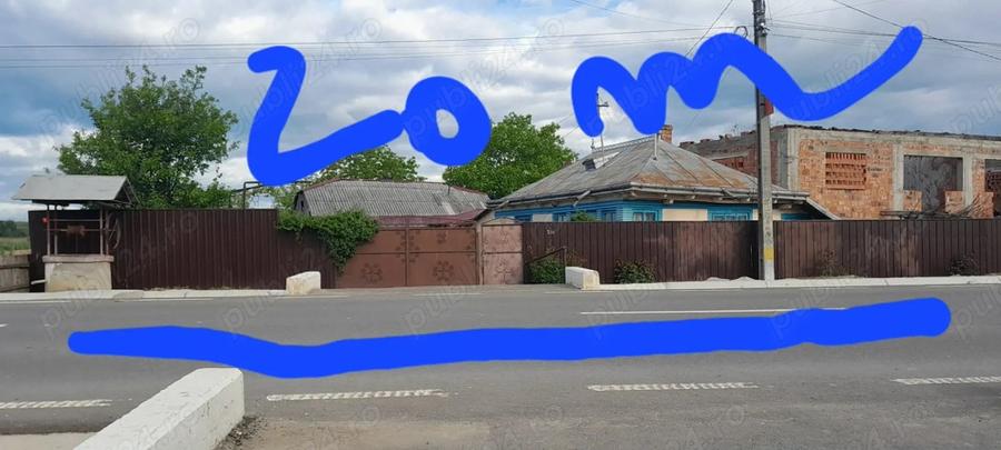 Vand casa batraneasca ?i teren - 1