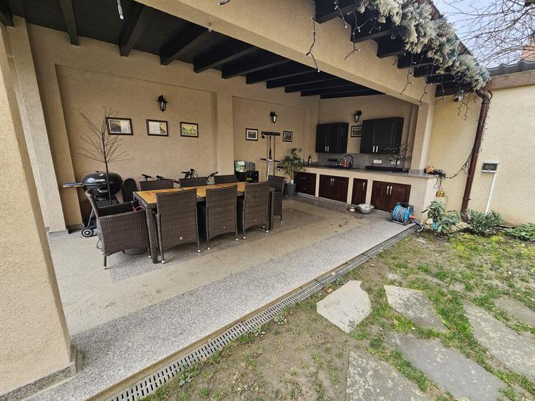 VILA ULTRACENTRALA - 11