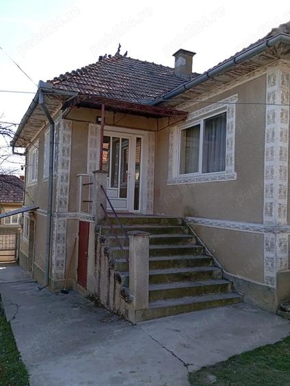 Casa individuala de vanzare, 3100 mp teren, loc. Cuzdrioara - 1