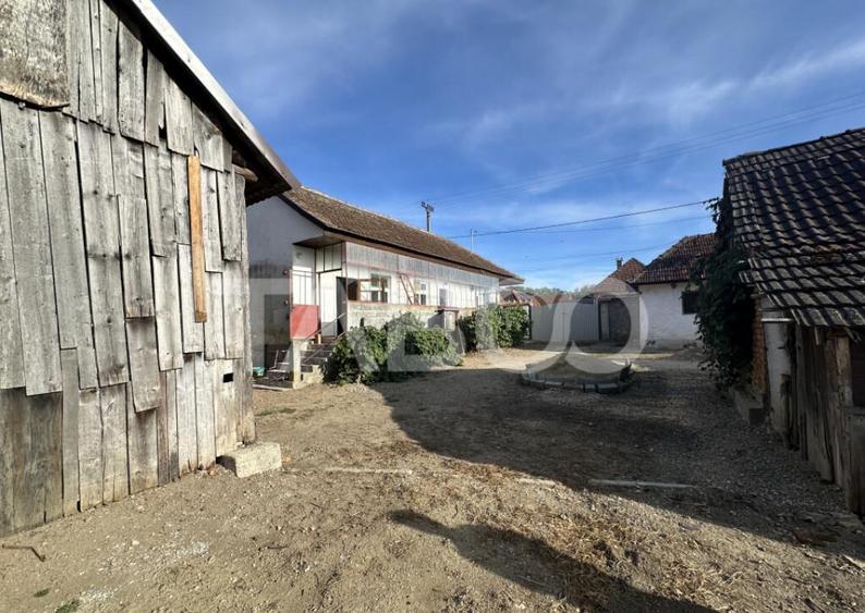 Casa de vanzare 2 camere 75mpu teren liber 982 mp anexe Sat - 4