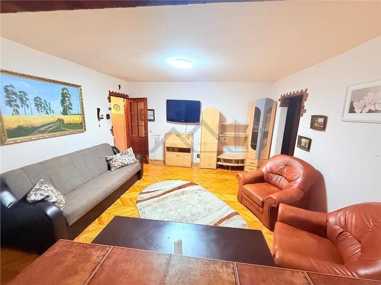 Apartament 2 camere, semidecomandat, Et.3 ,54 mp+centrala - Restaurant Nora/Damb