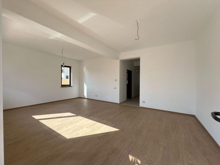 Proiect Nou Finalizat -Vile Individuale - 8