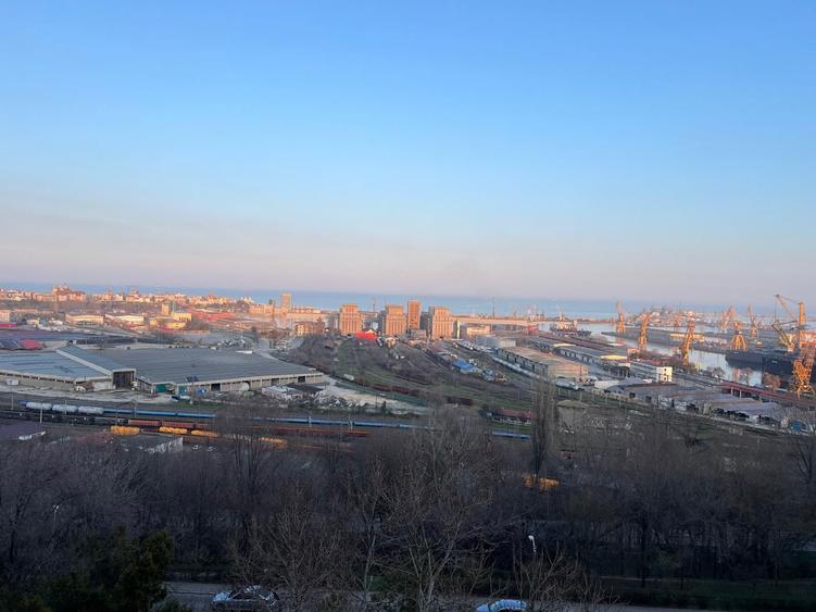 Apartament 2 camere strada Traian zona Gara - 4