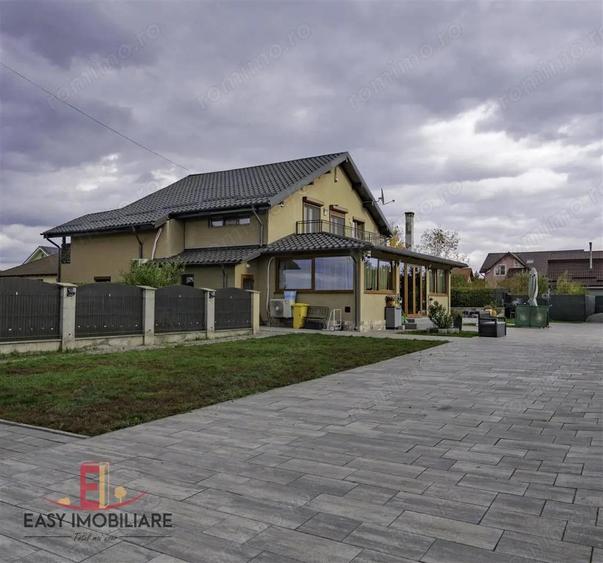 Casa moderna cu piscina, panouri solare, pompa caldura si teren de 1400 mp, Ernei, Mures - 13