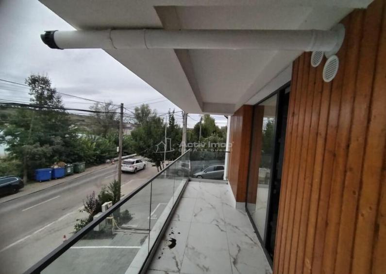 De apartament 2 camere in Rediu , vedere lac - 2