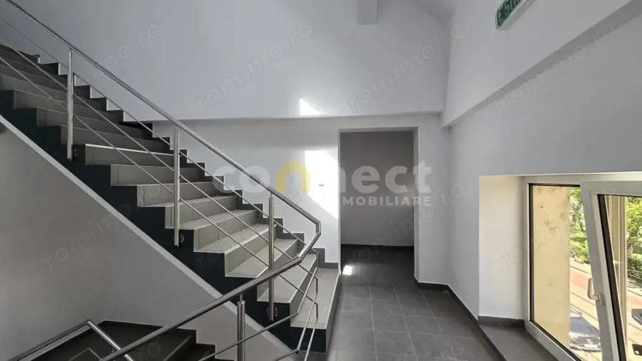 Imobil P+2E+M de inchiriat in zona Garii/Parcul Feroviarilor - 40 parcari - 16