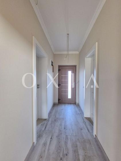 AX929 Giroc, Finisaje Premium, 1/2 Duplex Unit Prin Garaj - 6