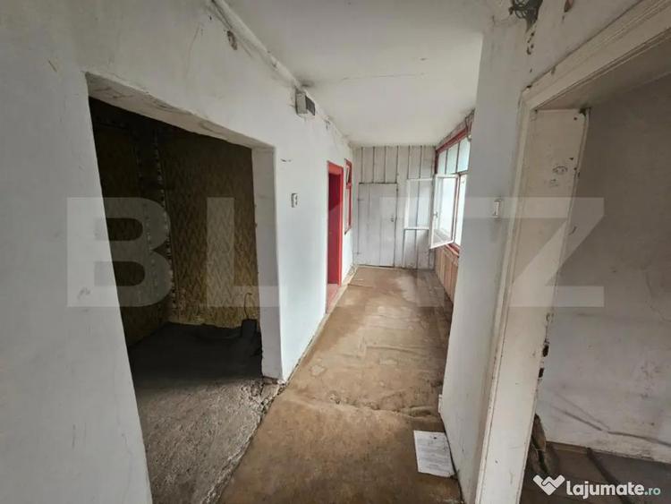 Casa cu 4 camere, demisol si teren 300 mp, Mihoesti, Cam - 5