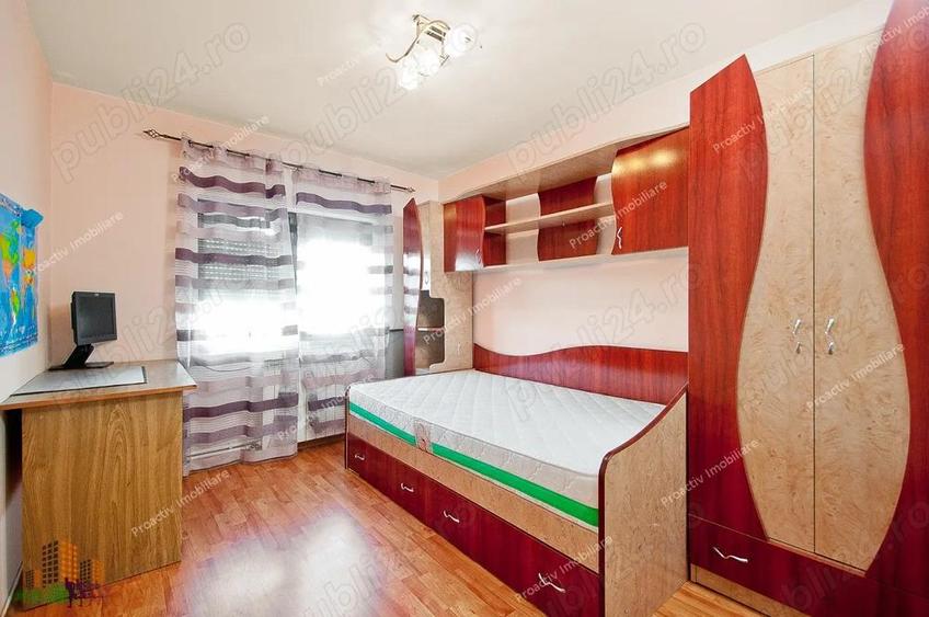 Apartament cu 3 camere, Str. Nae leonard, etaj 3! - 9