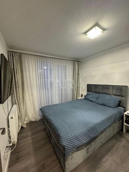 Apartament de vânzare 3 camere - 4