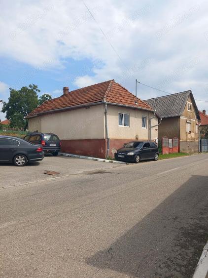 vand casa in ghelari hunedoara - 4