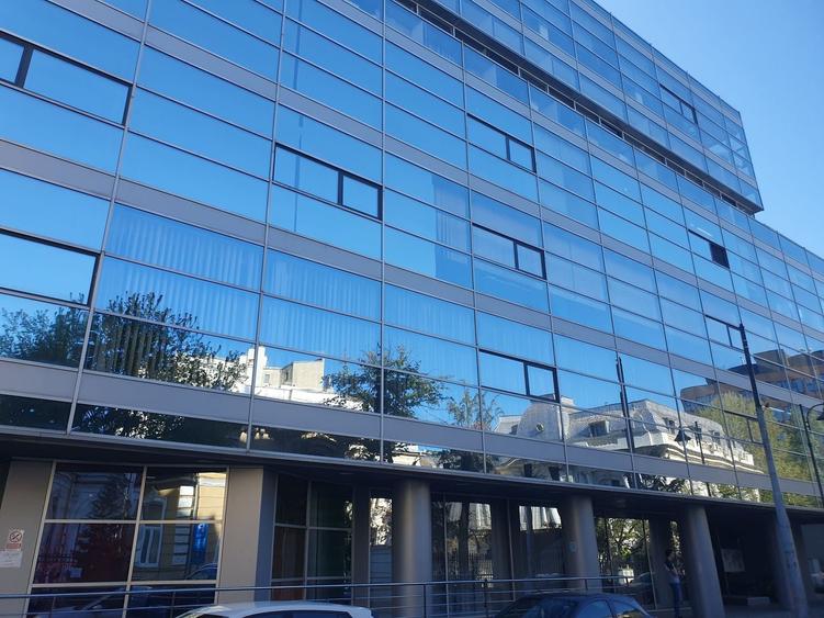 Comision 0! Inchiriere birouri in zona Universitate - de la 350mp - 1