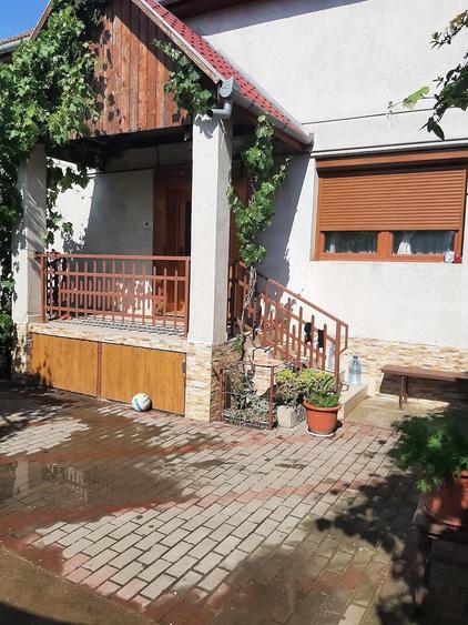 Vand casa in Bujac - 2