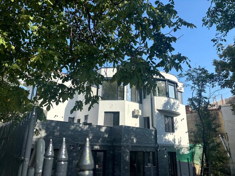 Apartament 2 camere Bld Independentei - UMF - 1