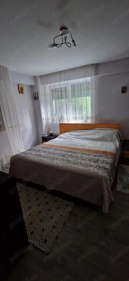 Vand apartament decomandat 3 camere - 7