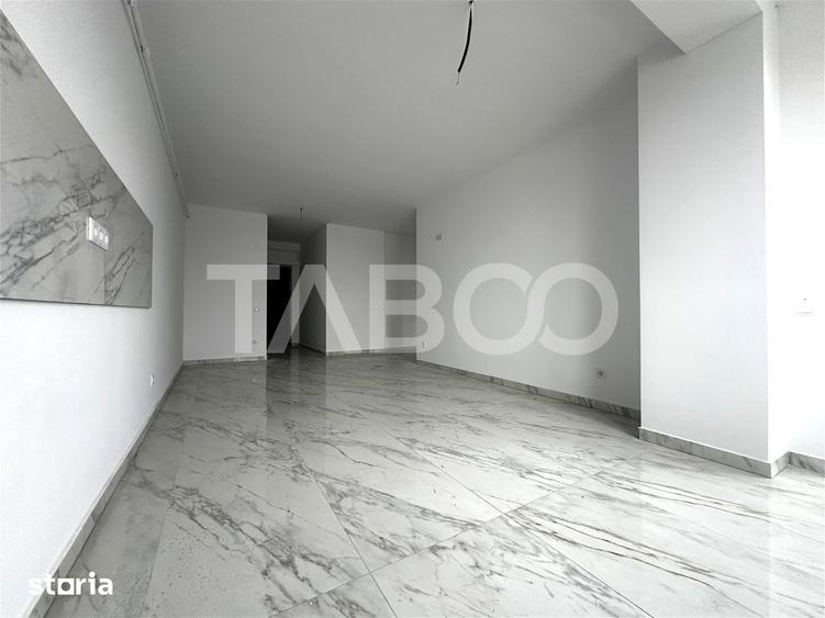 Apartament cu 3 camere decomandat în Șelimbăr