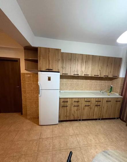 Apartament cu 2 camere decomandat, mobilat în Calea Turzii