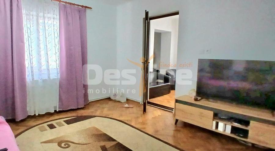 Duplex cu 3 camere cu Canalizare în Central