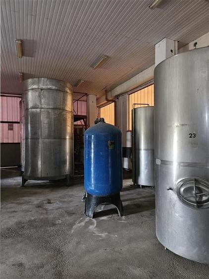 Spațiu industrial, de 2,200 mp, în Mârșa