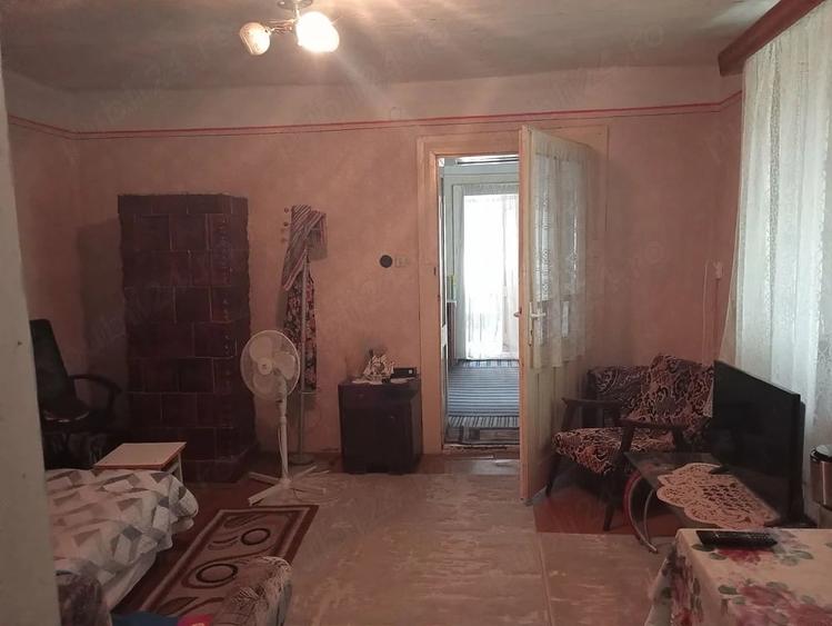 Casă cu Teren 150 Mp în Checea