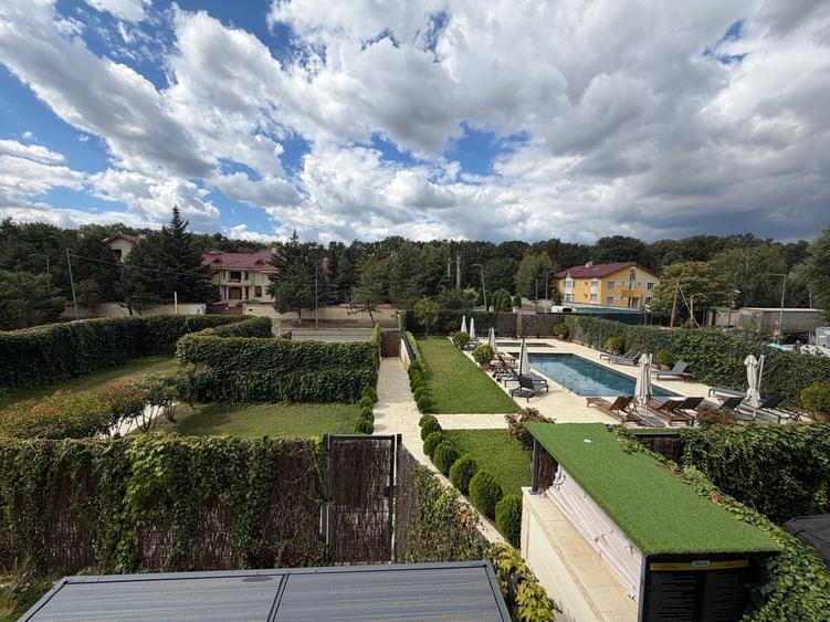 Apartament cu 3 camere decomandat, mobilat în Pipera