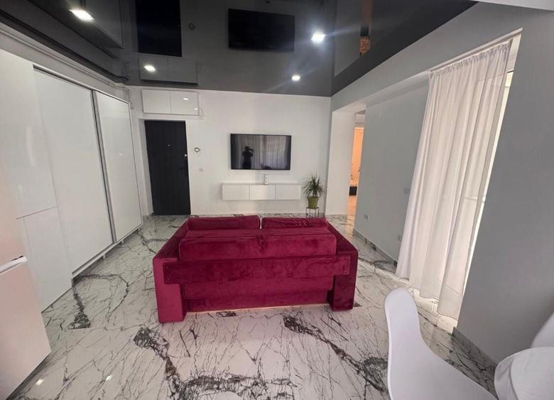 Apartament cu 2 camere semidecomandat în Mamaia