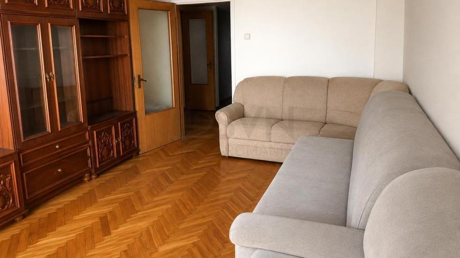 Apartament cu 4 camere decomandat, mobilat în Turda