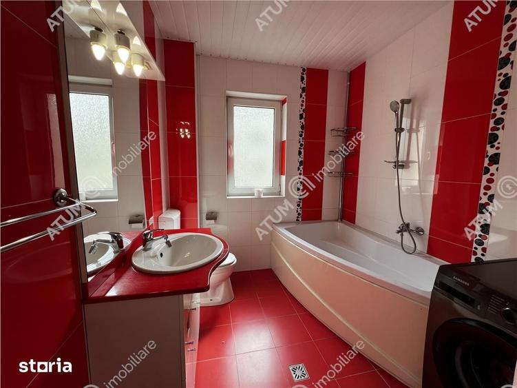 Apartament cu 3 camere decomandat în Turnișor