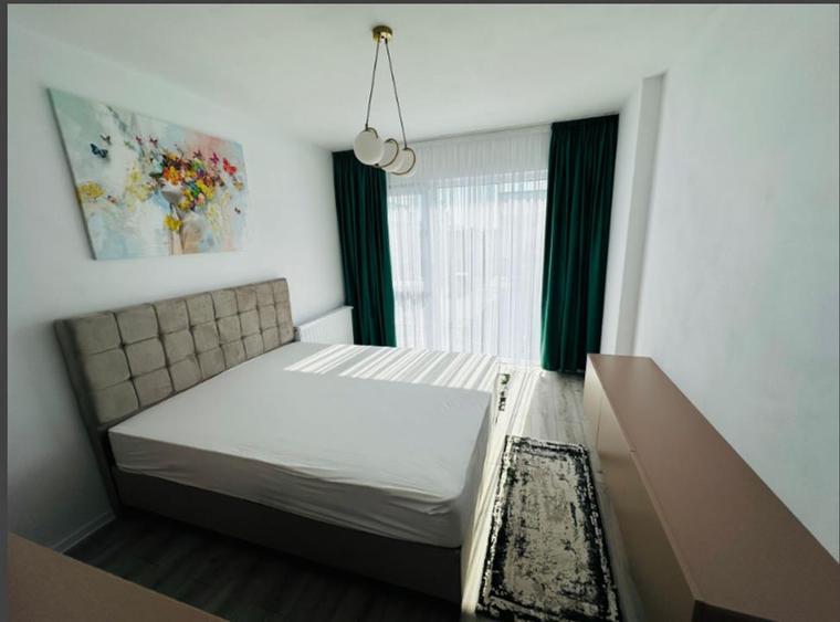 Apartament cu 3 camere decomandat, mobilat în Sânpetru