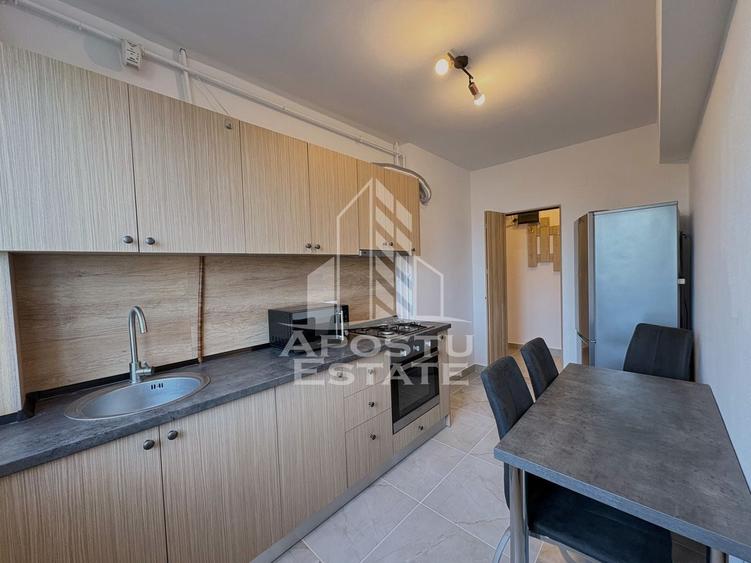 Apartament cu 2 camere semidecomandat, mobilat în Elisabetin