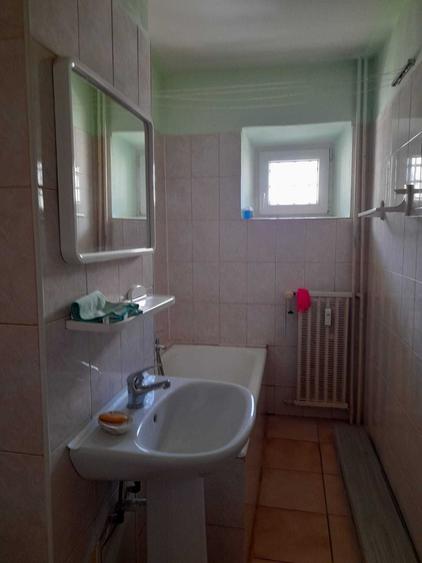 Garsonieră decomandată în Iancului