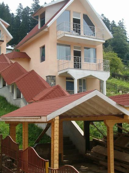 Casă cu 2 camere în Poiana