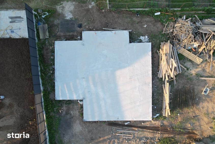 Teren de 960 mp, în Săbăreni