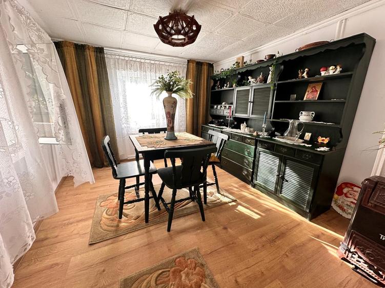 Casă individuală cu 3 camere cu Teren 862 Mp în Cocorăștii Colț