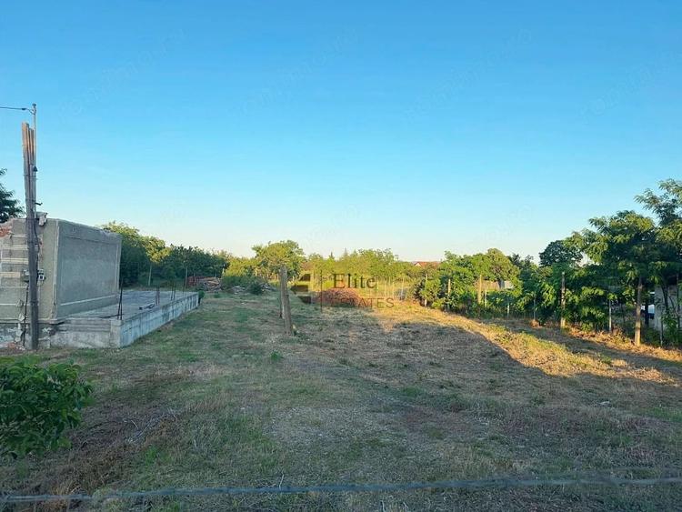 Teren de 1755 mp, în Tileagd