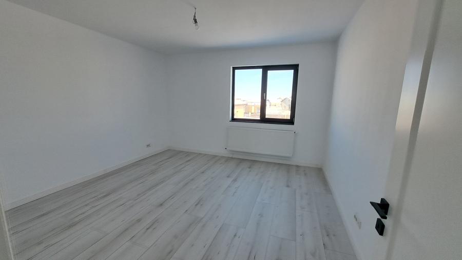 VILA SUPERBA CU 5 CAMERE  IN COMPLEX REZIDENTIAL CU CIRCUTI INCHIS - 32