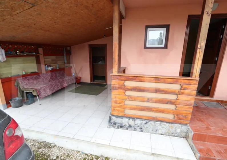 Casuta de vacan?a, 21 mp, zona submontana Moroienim DB - 2
