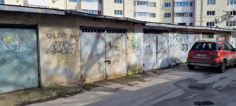 Garaj amenajat teren proprietate - 1