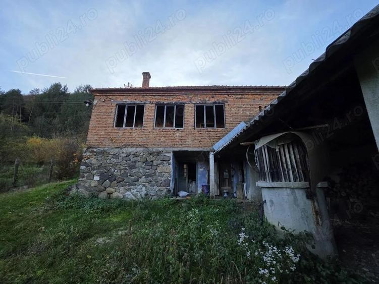 Casa de vanzare in loc Tisa, jud. Hunedoara doar 37 de min de Deva. - 12