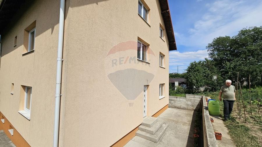 Casă / Vilă cu 12 camere-Sfântu Ilie Vechi, Suceava - 46