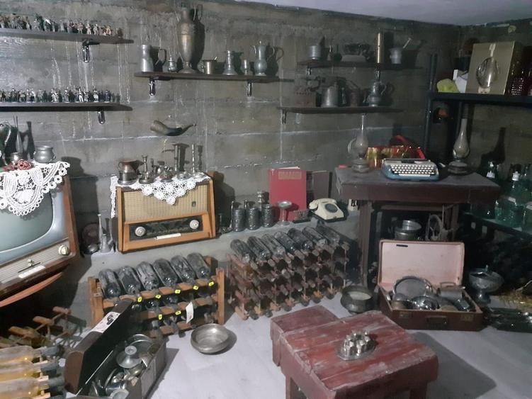 VILA UNICAT ULTRALUX P+1 +CASA CU TEREN 1412MP ZONA PALAZU MARE - 15