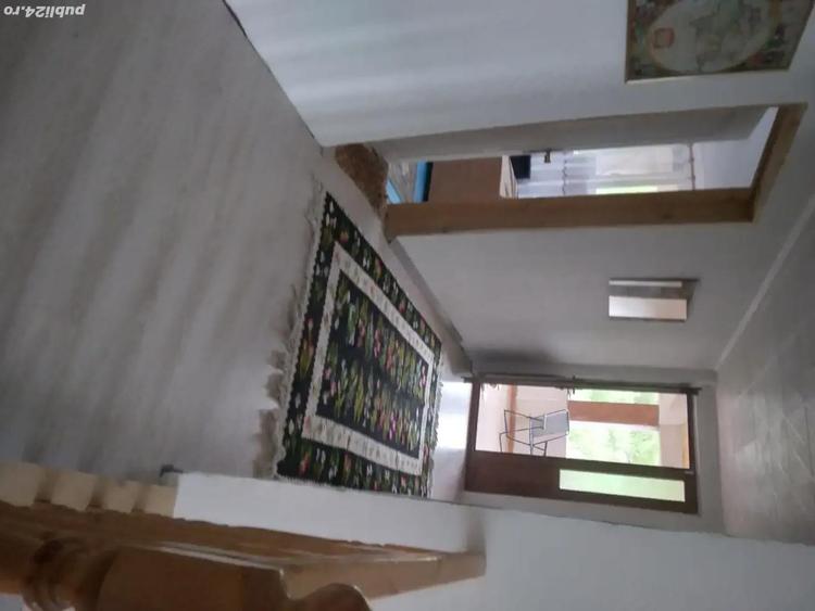 vila superba, de vanzare, intr-o zona pitoreasca - 4