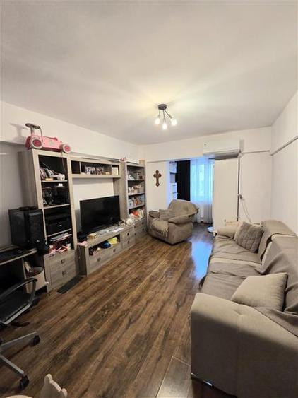 Apartament 2 Camere, Decomandat, Spitalul Judetean - 1