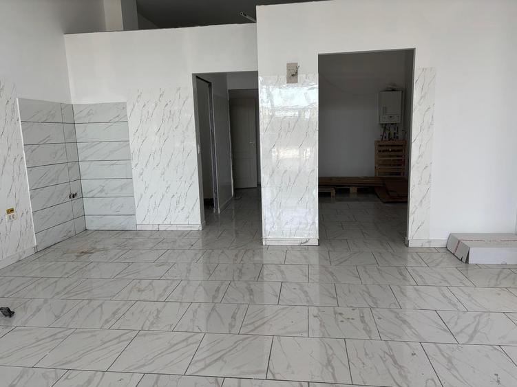 Spațiu comercial | In centru | 103 mp - 3