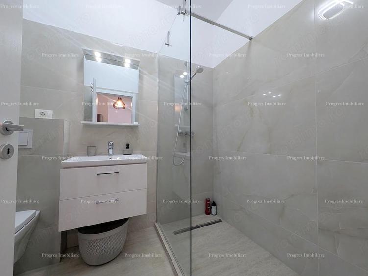 Ap.2 camere - mobilat si utilat - 55mp - bloc cu lift - 370 Euro - parcare inclusa - 7