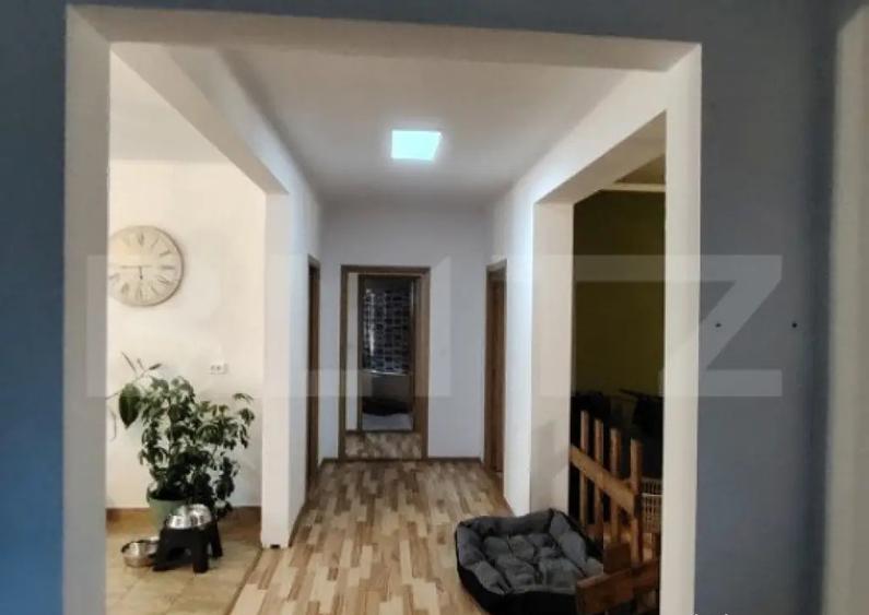 Casa deosebita cu 3 camere si spatiu comercial in Sangeorgiu - 17