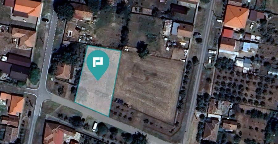 Teren intravilan in localitatea Macea,Arad-698 mp. - 3