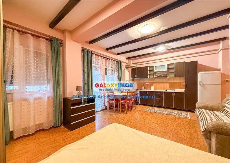 Garsoniera spatioasa de inchiriat Militari Residence, Str. R - 7