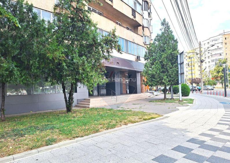 Spa?iu comercial de inchiriat bd Unirii Nord Spa?iu comercial de inchiriat bd Unirii Nord